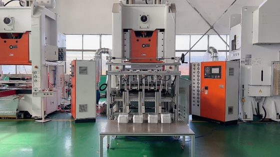 satın al 4 Gözlü 0.8Mpa Alüminyum Folyo Kap Konteyner Üretim Hattı Alüminyum Kap Makinesi online manufacture
