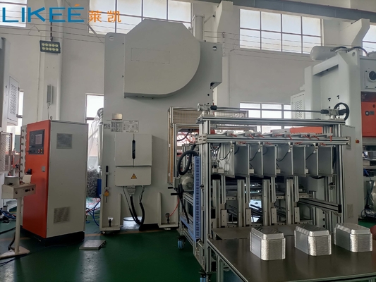 satın al Yüksek Hızlı 3 Bozukluk Alüminyum Folyo Gıda Konteyneri Yapma Makinesi online manufacture