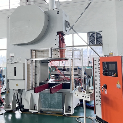 satın al Maksimum Folyo Geçişi 950mm 3 Gözlü Alüminyum Folyo Tepsi Yapma Makinesi Aralığı online manufacture