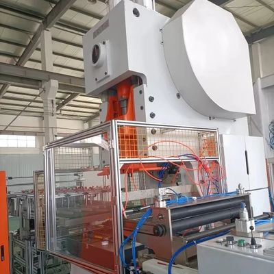 satın al T63 Alüminyum Folyo Tek Kullanımlık Gıda Kapları Makinesi Geri Dönüştürülebilir Dikdörtgen Havayolu İkram online manufacture