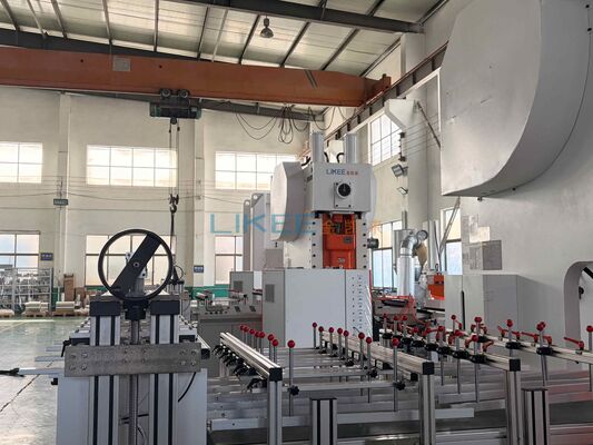 satın al 63 ton Alüminyum Folyo Kap Üretim Makinesi, Verimli Hurda Giderme ve Kontrol Kabini ile Çevrimiçi üretim