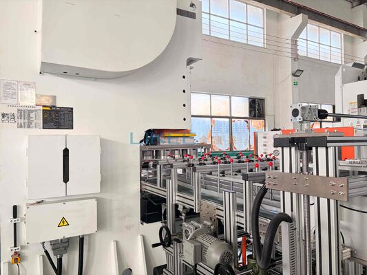 satın al Özel Logo Kabartmalı ve Özel Kalıplar İçin Hızlı Kalıp Değişimli 63 Tonluk Alüminyum Folyo Kap Üretim Makinesi Çevrimiçi üretim