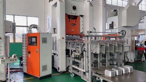 ISO 9001 Sertifikalı 80 TON Kapasiteli 12000 adet/saat Tam Otomatik Alüminyum Folyo Kap Yapma Makinesi