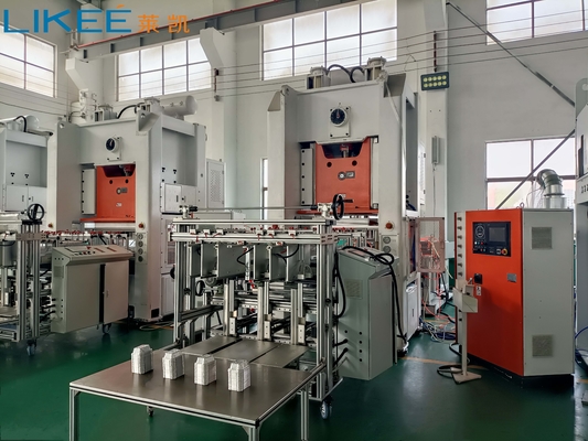 12000pcs/saat Yüksek Hızlı Elektrik Gücü Alüminyum Folya Tepsisi Yapma Makinesi