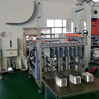LK-T63 Gıda Kabı Alüminyum Folyo Zımbalama Makinesi Yüksek Hızlı Tepsi Üretim Hattı