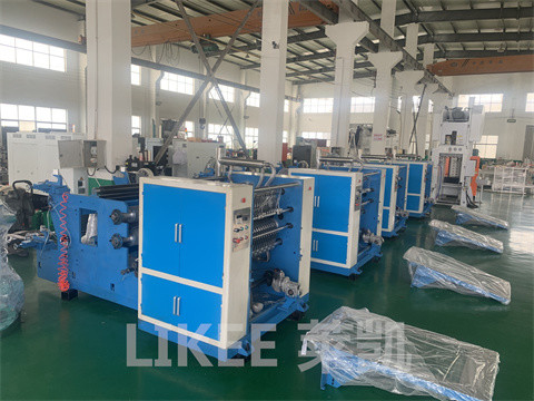 Tek Makine Tek İşçi Yüksek Hızlı Alüminyum Folyo Pop-up Üretim Hattı LKS300
