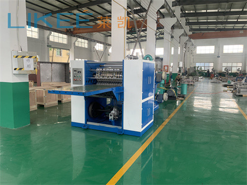 380V 27KW Alüminyum Folyo Levha Yapma Makinesi V Şekli Katlanmış