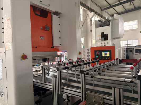 LK-T80 Alüminyum folyo yapım makinesi H-tip yapısı 80 ton basın kapasitesi ve Mitsubishi PLC kontrolü ile